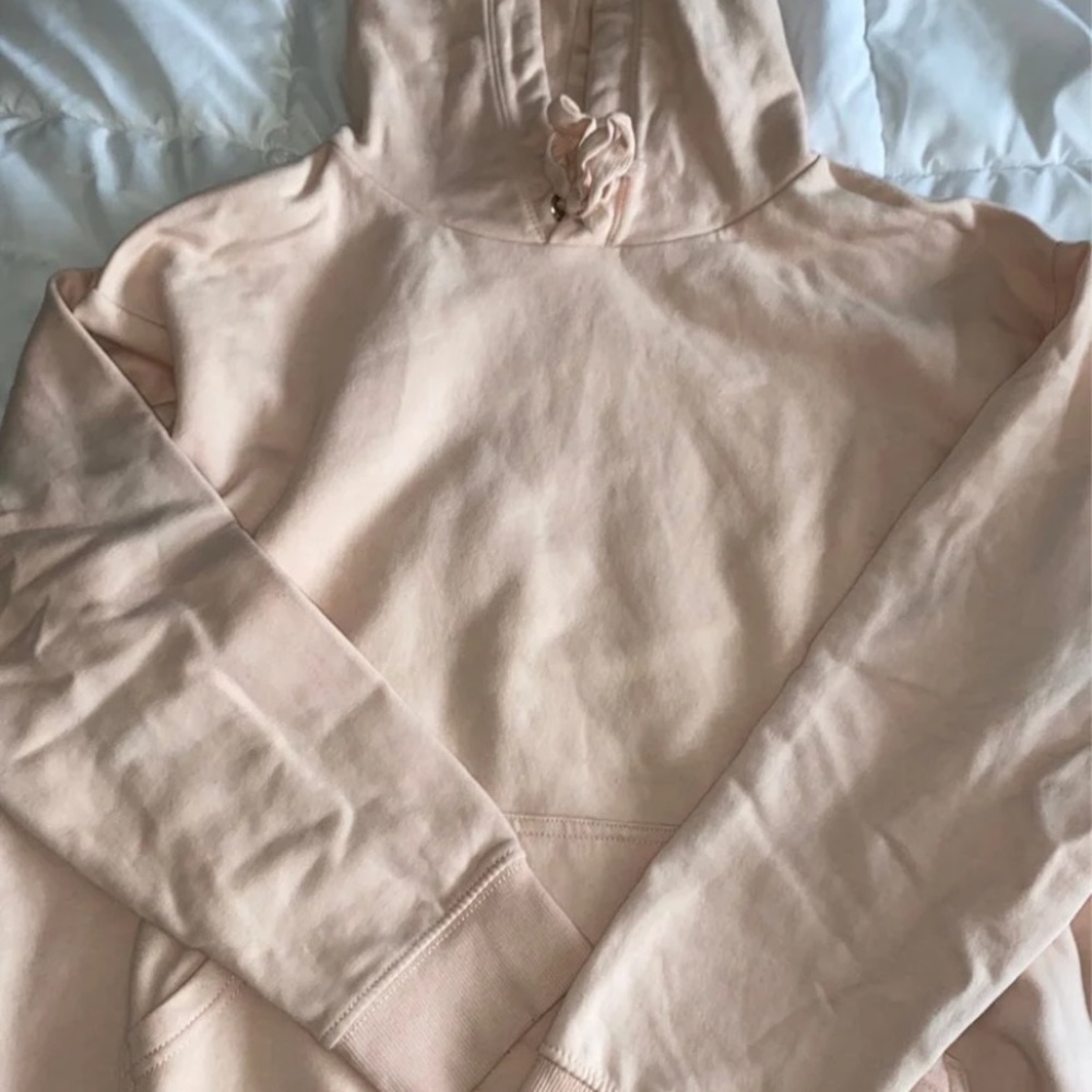 Pink hoodie pullover